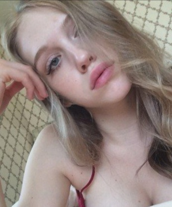 Живу в Москве и готова сделать твои фантазии реальностью.
🌹 Мои услуги включают: классический секс, оральный секс, массаж, страпон, ролевые игры и многое другое. Я открыта к экспериментам и готова подарить тебе незабываемое удовольствие.
💌 Фото, которые ты видишь, абсолютно реальны. Я действительно выгляжу так же или даже лучше. Ты можешь убедиться в этом лично при встрече со мной.
💖 У меня много положительных отзывов от довольных клиентов. Они говорят, что я умею создавать атмосферу комфорта и безудержного наслаждения.
🌸 Если ты хочешь провести время с настоящей профессионалкой, которая знает, как доставить удовольствие, то запиши мой номер и давай встретимся. Тебя ждет незабываемый опыт, о котором ты будешь мечтать долго. Тамарка